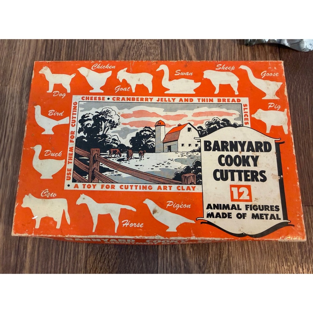 Vintage Barnyard Cooky Cutters 12 Piece Metal Farm Animal Set with Original Box